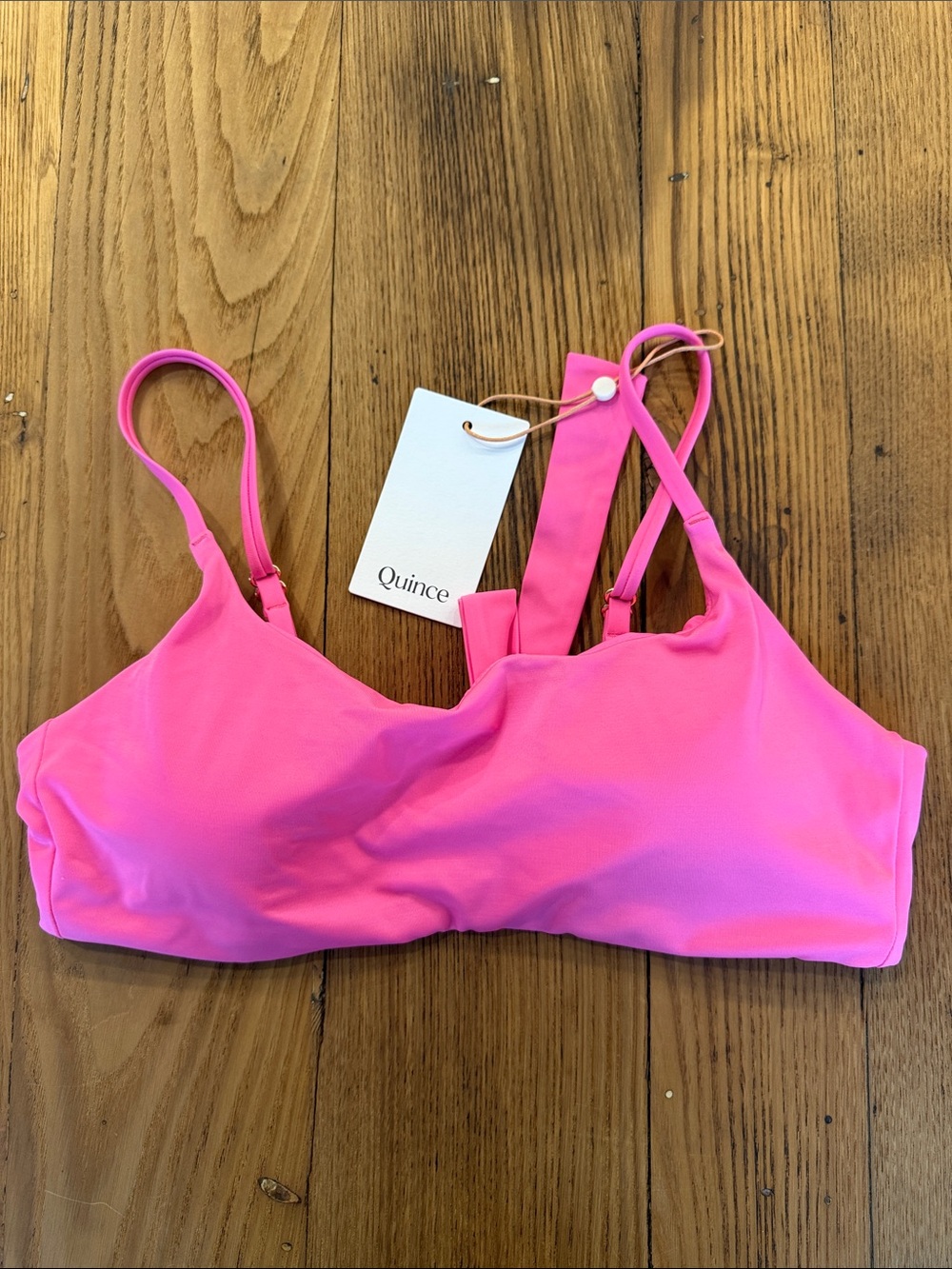 NWT Quince Bright Pink Wireless Bralette /Bathing Suit Top - Size Medium